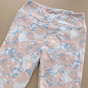 Lularoe Light Blue and Pink Floral Leggings